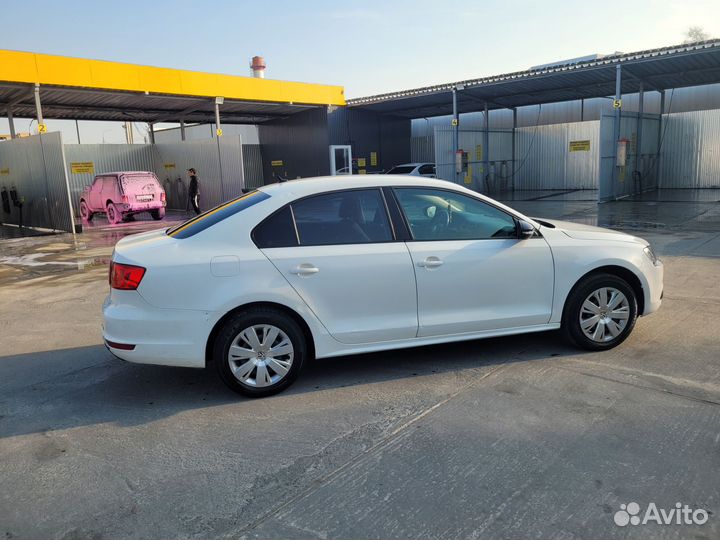 Volkswagen Jetta 1.6 МТ, 2014, 420 000 км