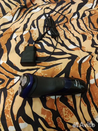 Бритва электрическая philips