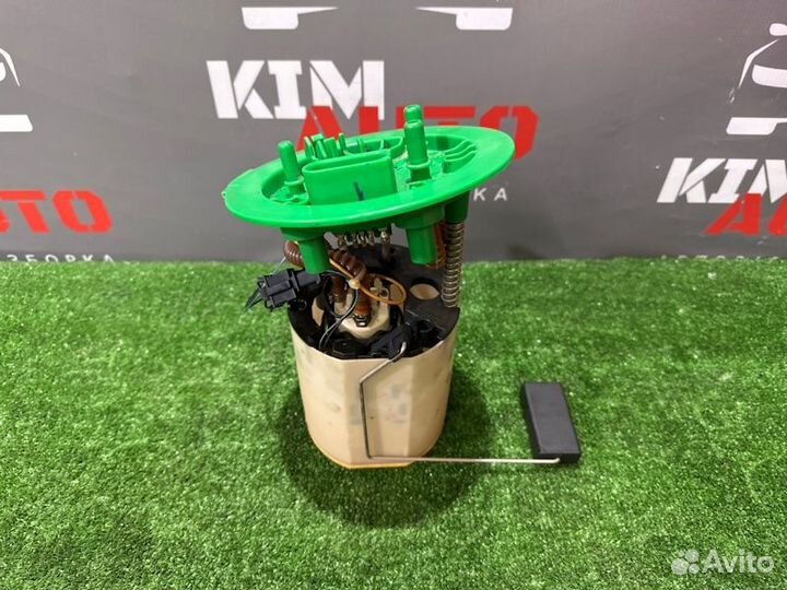 Насос топливный (Бензонасос) Audi A6 C6 Quattro