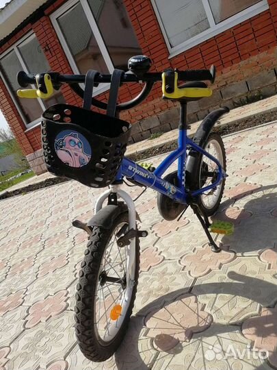 Детский велосипед 16