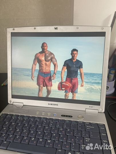 Ноутбук самсунг