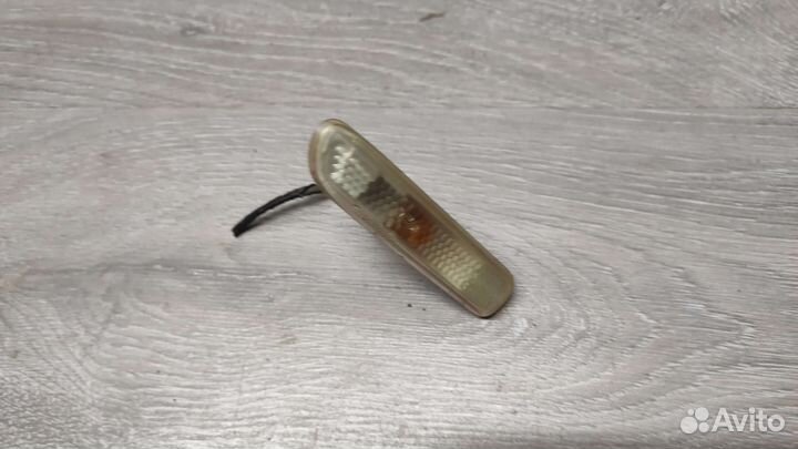 Поворотник бмв е-46 дорестайлинг левый в крыло