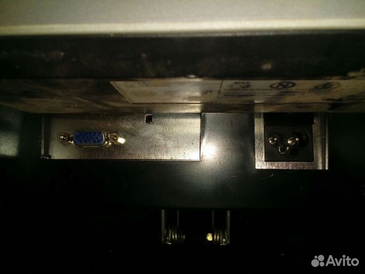 Монитор Samsung