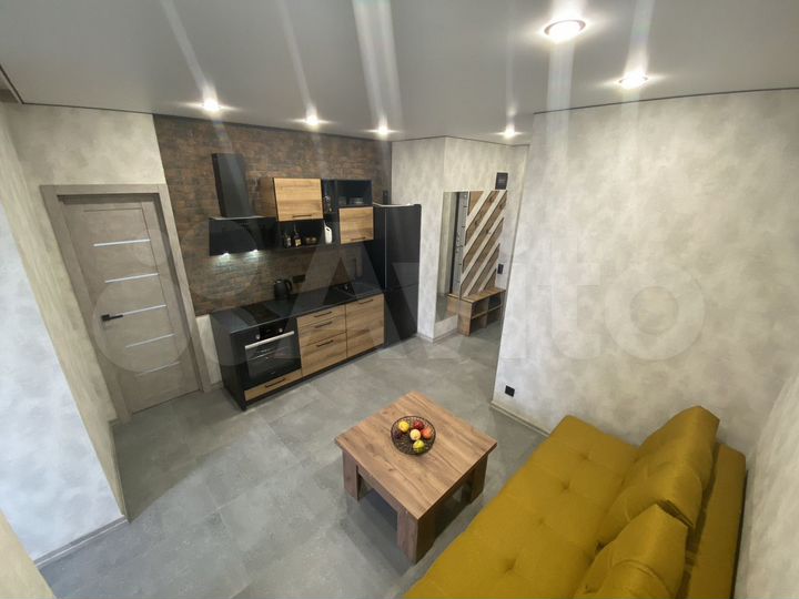 3-к. квартира, 40 м², 8/14 эт.