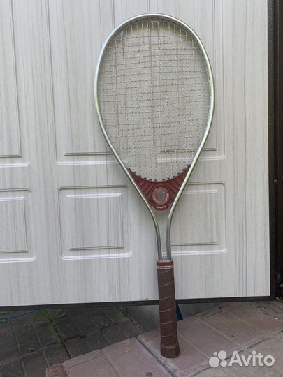 Ракетка для большого тенниса