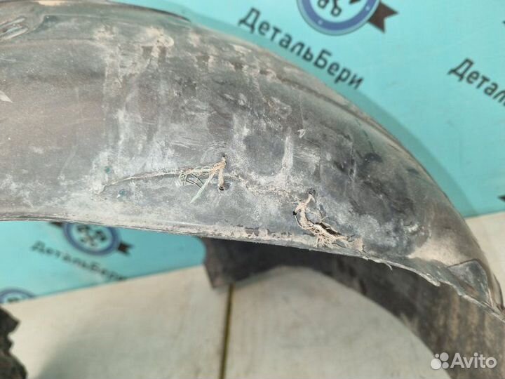 Подкрылок (локер) передний правый Hyundai Solaris