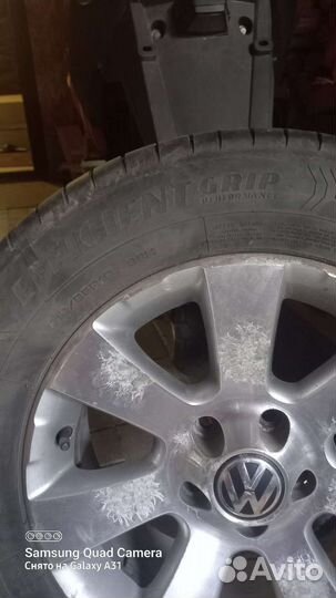 Goodyear EfficientGrip Performance 215/65 R16 98H