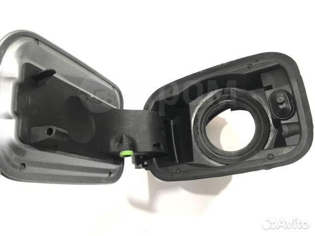 Лючок бензобака BMW 5 E60