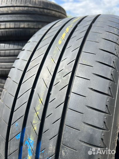 Bridgestone Alenza 001 255/45 R20