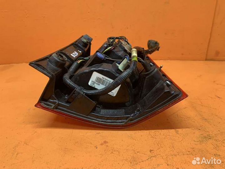 Фонарь задний левый Honda Pilot 2 3.5 2012