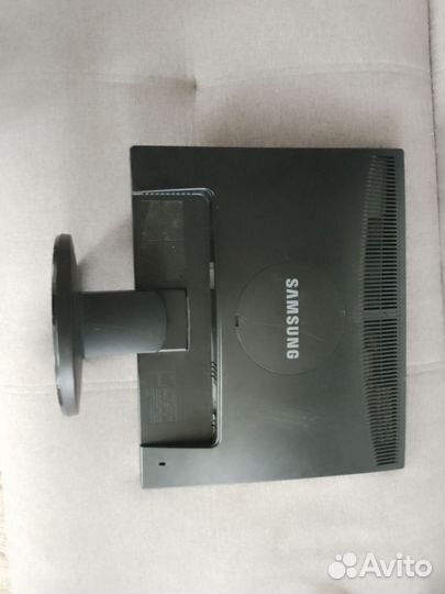 Монитор 1280x1024