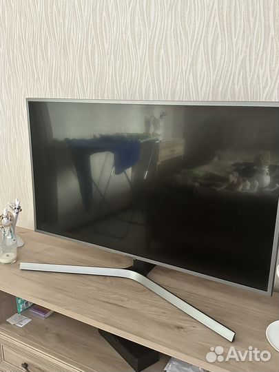 Телевизор samsung UE43RU7470uxru PD :