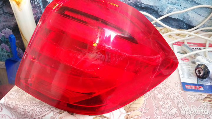 Мерседес GL стоп-фара правая