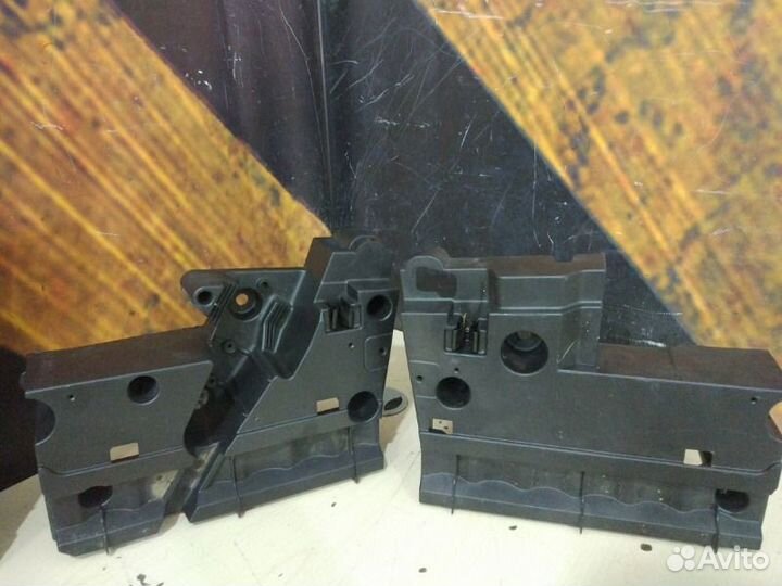 Отсек под инструмент Bmw X5 E53 M62 2001