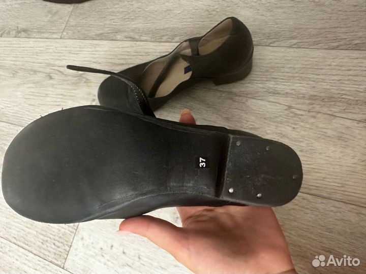 Туфли для народных танцев