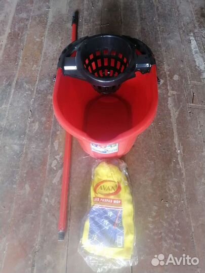 Швабра с ведром и отжимом