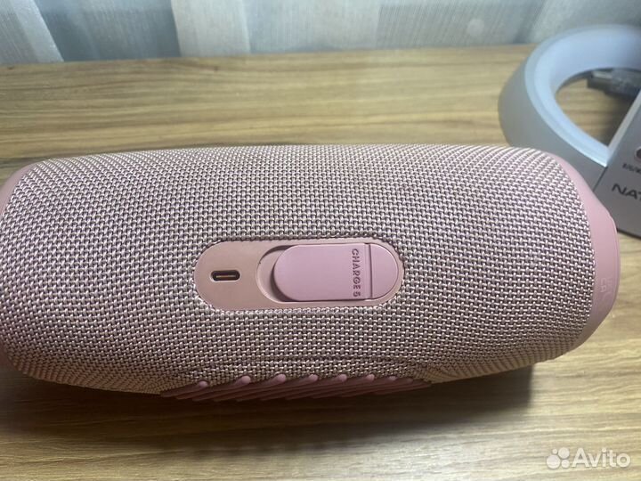 Колонка jbl charge 5 бу розовая