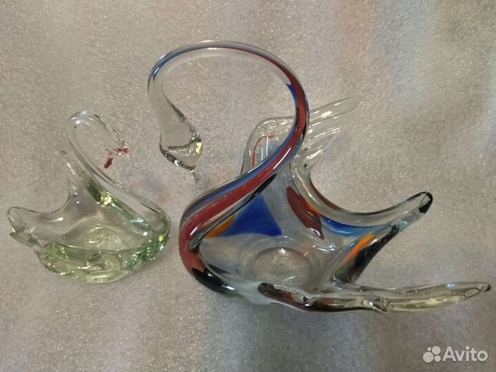 Лебеди цветное стекло СССР пара