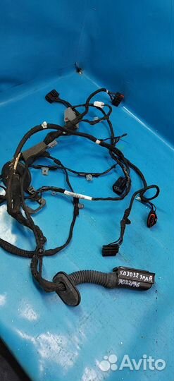 Проводка (коса) задней правой двери Land Rover Ra