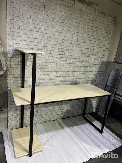 Компьютерный стол лофт