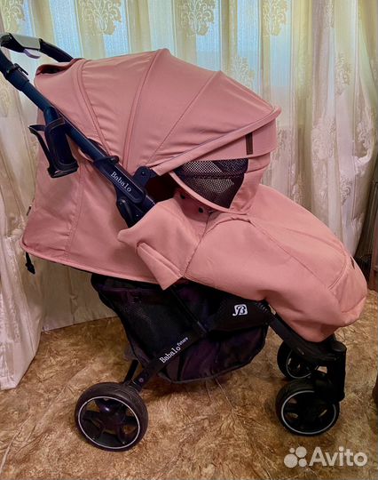 Прогулочная коляска