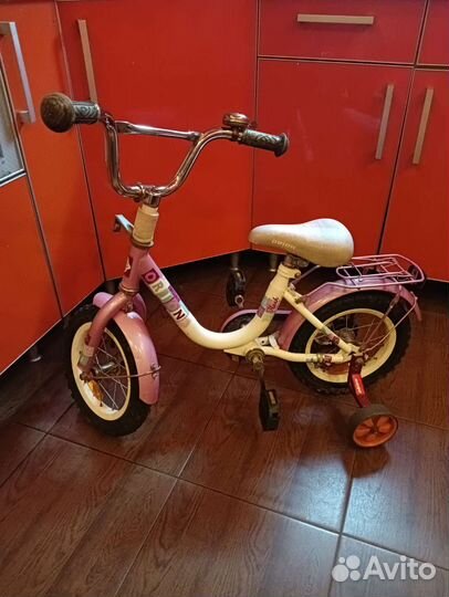 Детский велосипед с доп колесами