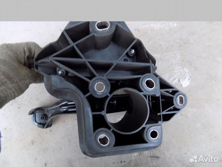 Педаль тормоза Fabia 2007-2015