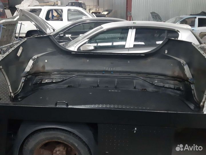 Бампер задний Hyundai Solaris