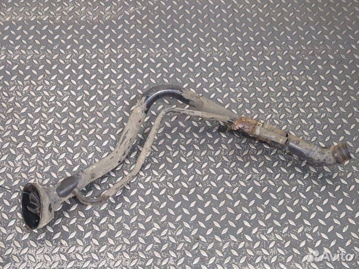 Горловина заливная топливная Nissan Almera N16, 20