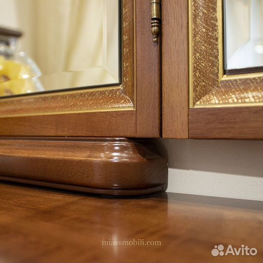 Зеркало к столу туал. Луиджи орех Миассмебель