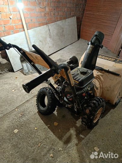 Снегоуборщик