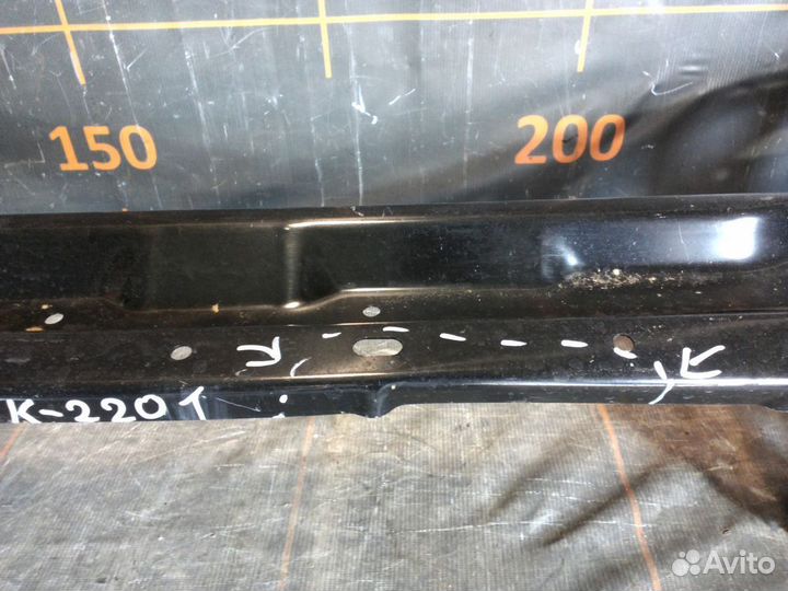 Панель передняя (телевизор) верхняя - Volvo XC60