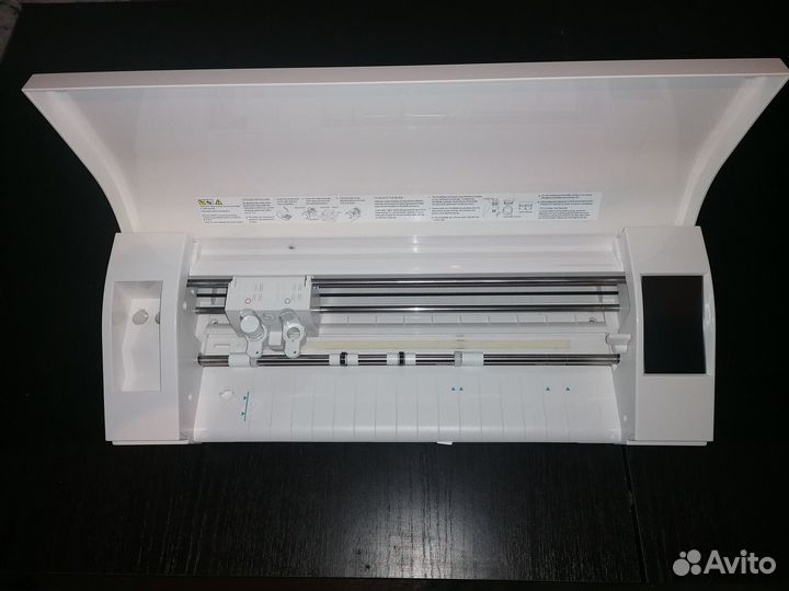 Режущий плоттер silhouette cameo 3