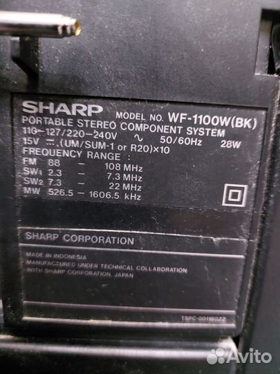 Кассетный магнитофон sharp