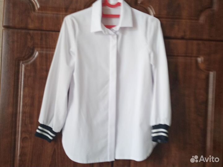 Пиджак и блузка для девочки 7-8 лет