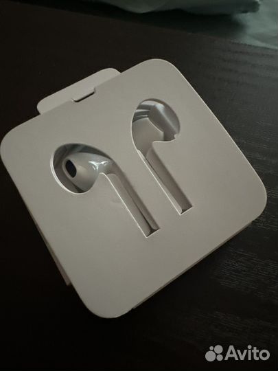 Наушники earpods