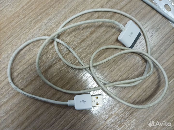 Кабель для iPhone Apple