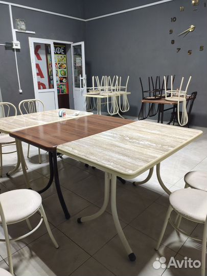 Столы и стулья