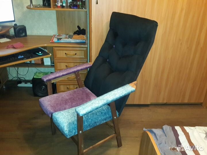 Компьютерное кресло анатомическое