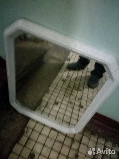 Зеркала настенные