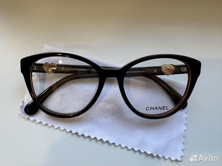 Chanel оправа кошка