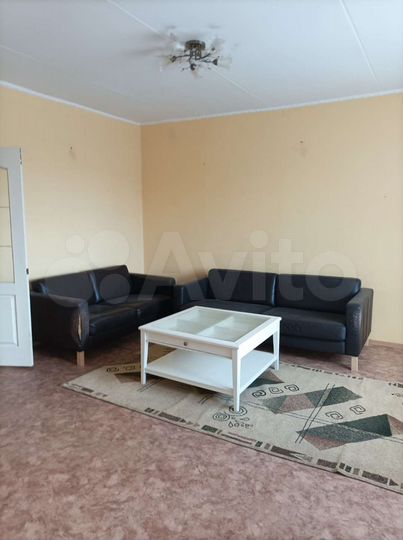 3-к. квартира, 84 м², 1/4 эт.