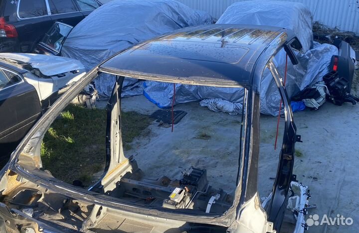 Крыша в сборе с люком Volvo XC90