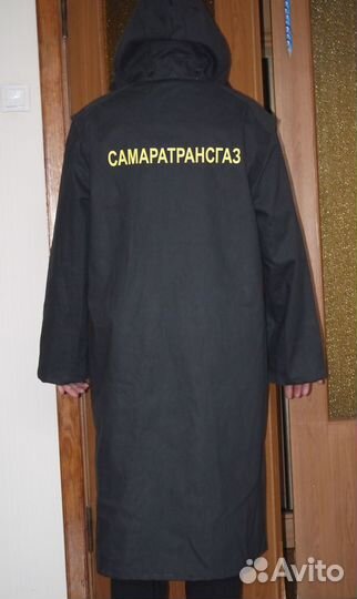 Плащ прорезиненный