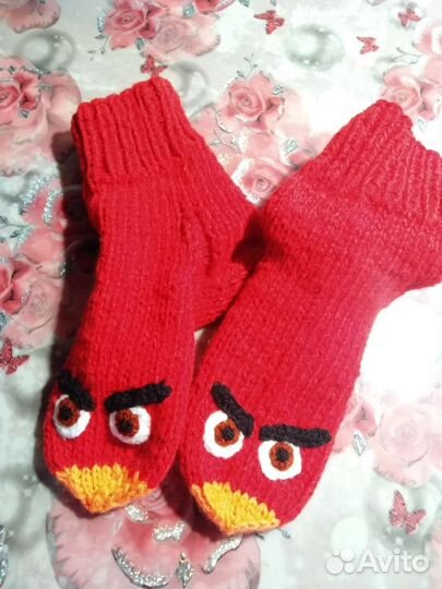 Носки, тапочки вязаные ручной работы