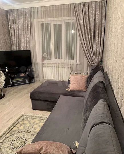 3-к. квартира, 87 м², 2/14 эт.