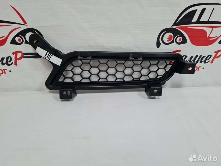 Решетка в бампер Mitsubishi Lancer 10