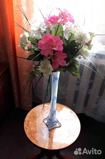 Ваза (цветное стекло)