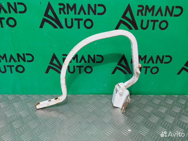 Петля крышки багажника правая Volkswagen Jetta 6