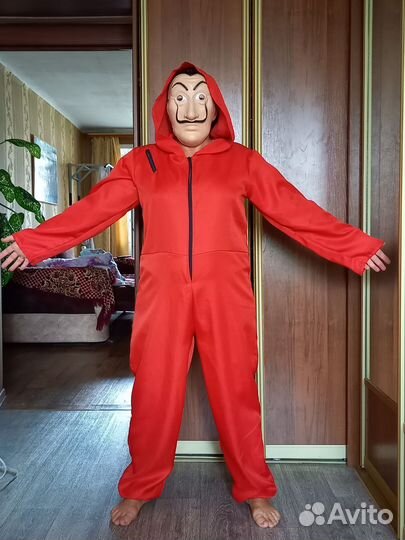 Карнавальный костюм с маской 46-50